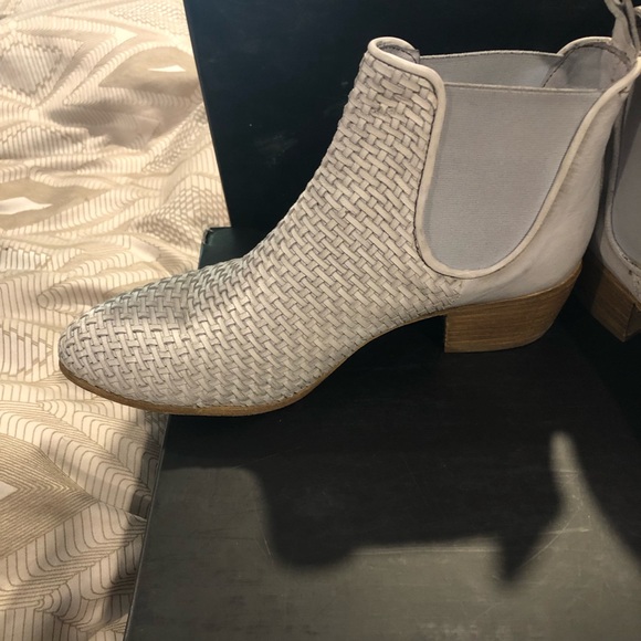 JP David Italian Woven Leather Bootie - Picture 2 of 6